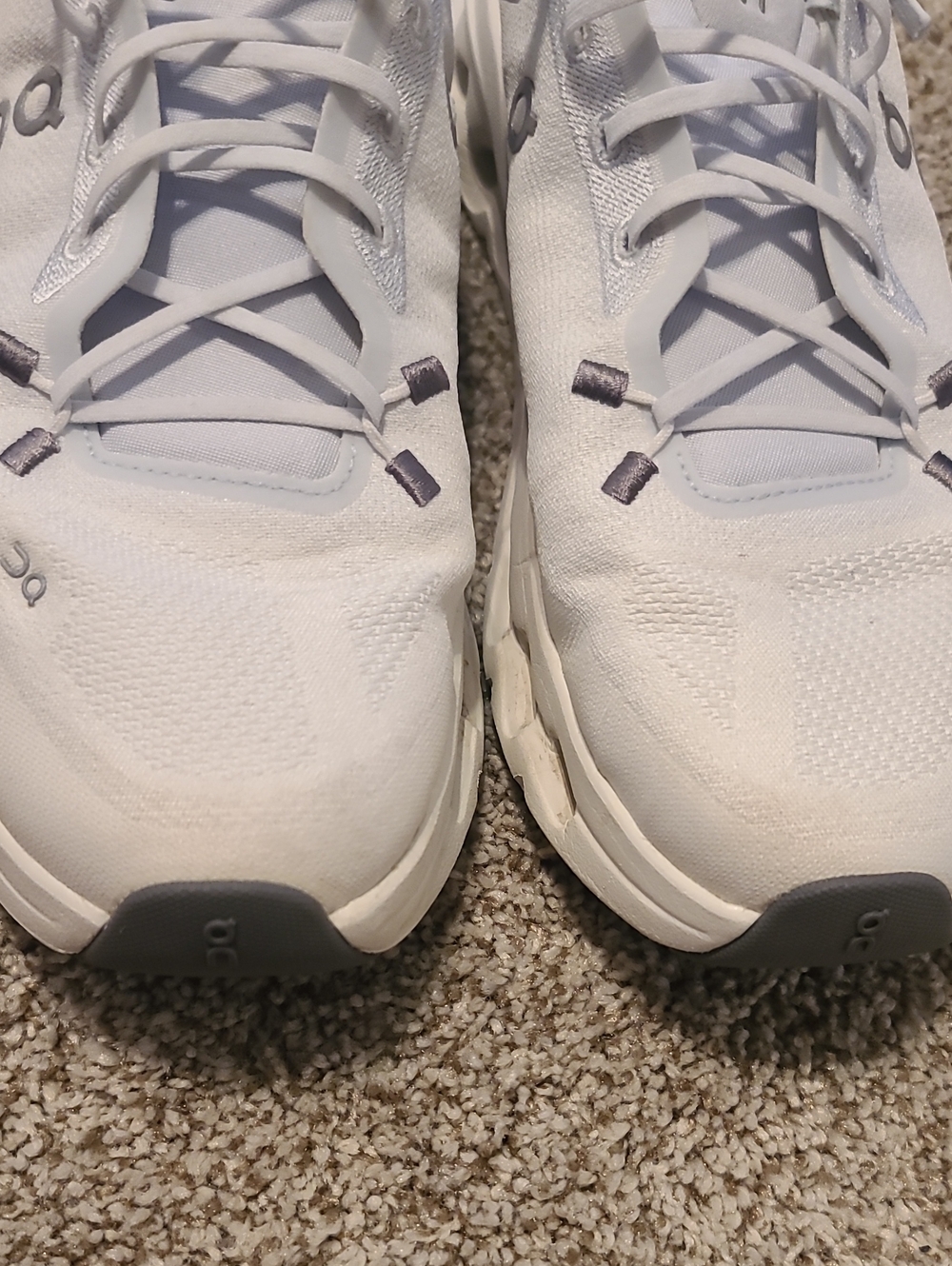 Women's 9, On Running Cloudtilt White/very Light Gray Athletic Running Shoes - Picture 4 of 9